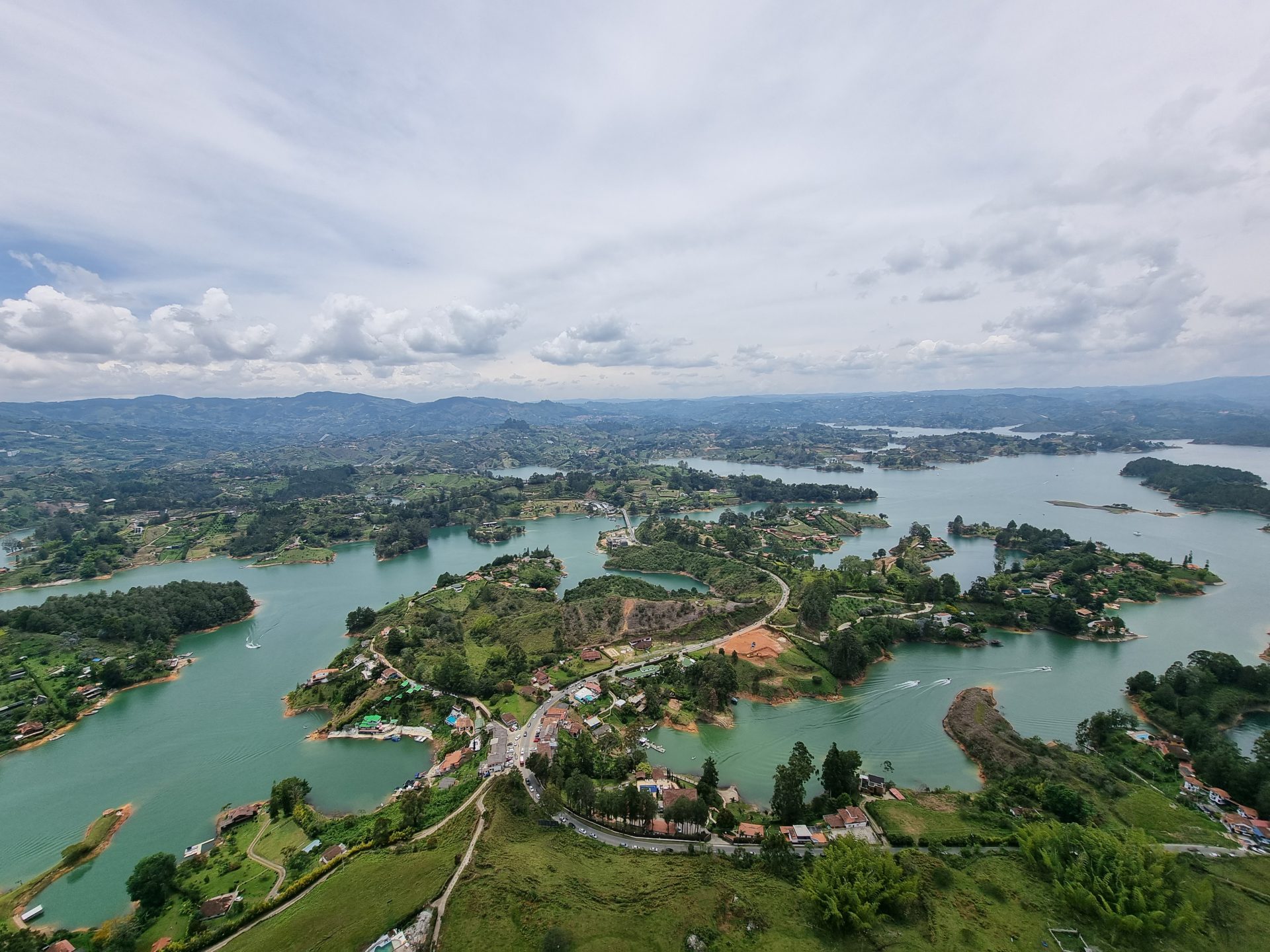 tour-en-colombia-todo-incluido