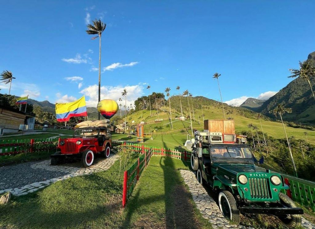 Tour a Salento Filandia y Valle del cocora