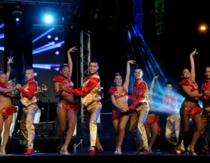 Tour Cena y Salsa​