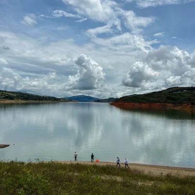 Tour-Al-Lago-Calima-y-Milagroso-de-Buga-_3_