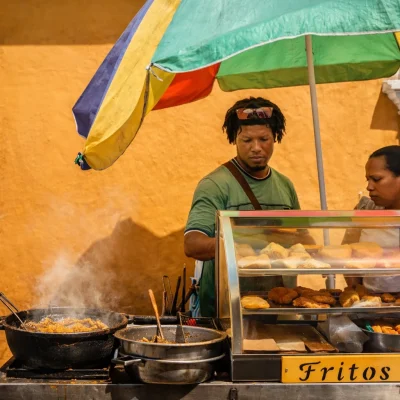 Tour-De-La-Comida-Callejera-