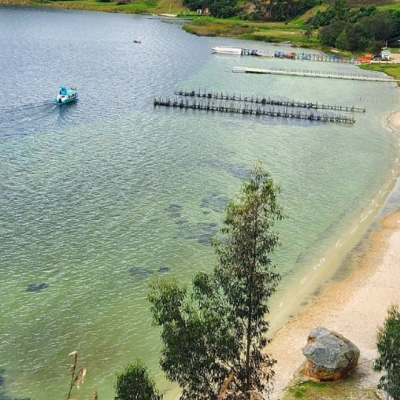 Tour Embarcación de Lujo, Catamarán _Perseverancia_ Lago de Tota (4)